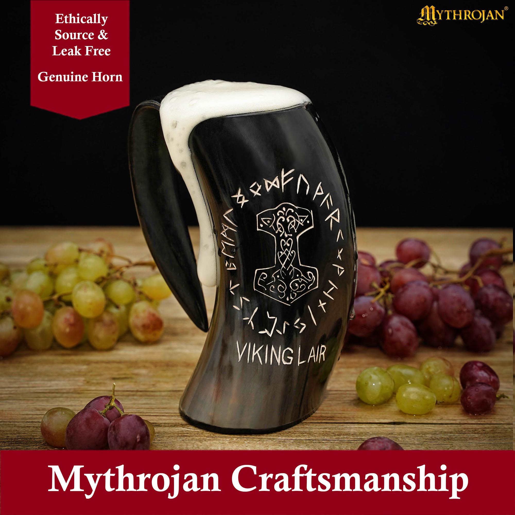 Imagen única de: Cuerno de beber Mjölnir con diseño rúnico y correa de cuero