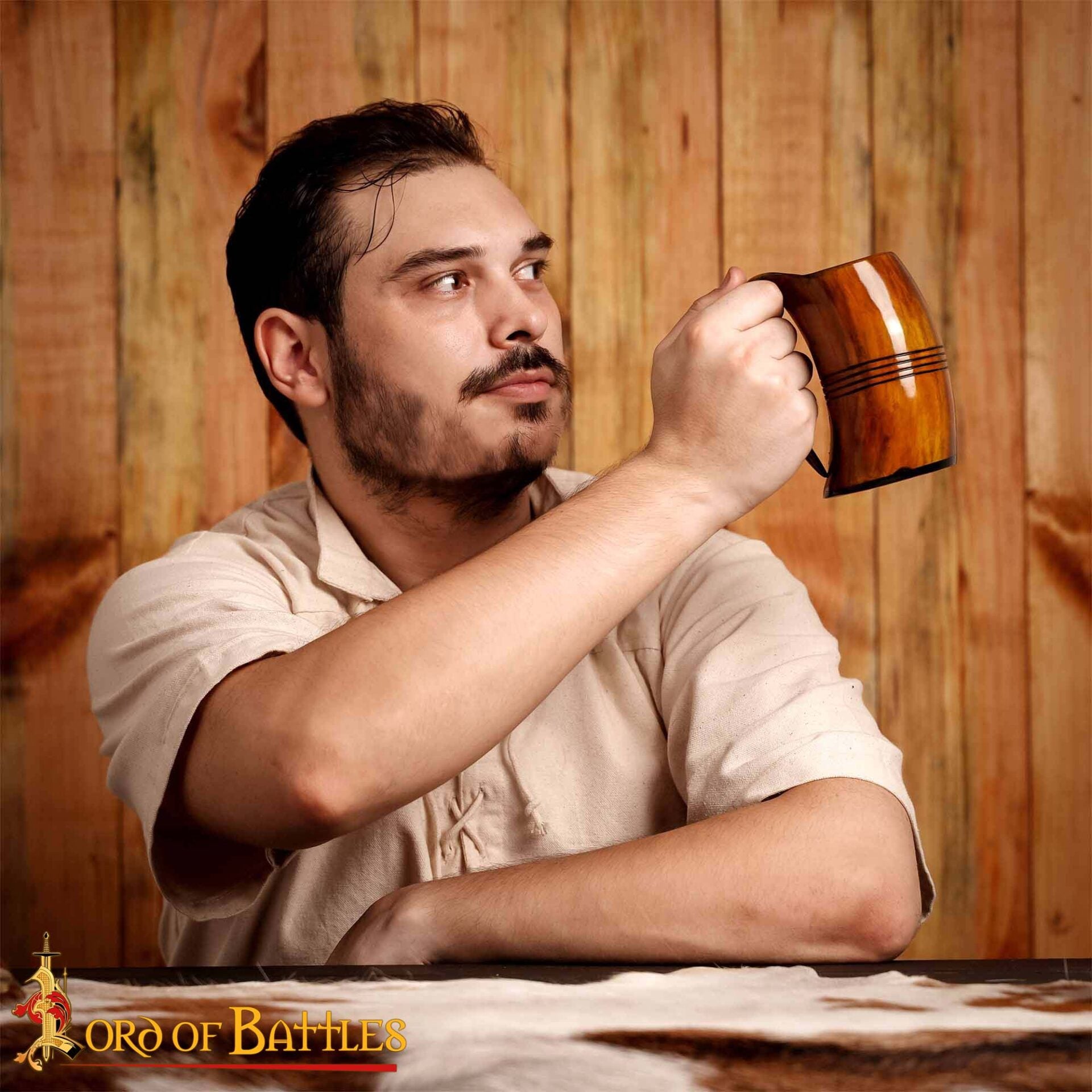 Jarra vikinga de cuerno de buey 500 ml - hecha a mano - imagen 6