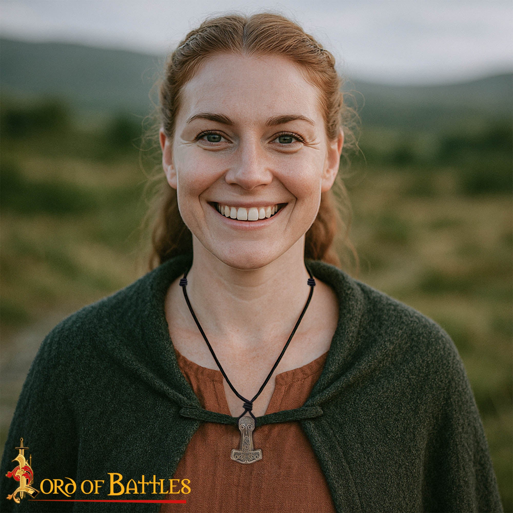 Imagen única de: Colgante Mjölnir de Bronce Macizo de la Era Vikinga con Cordón de Cuero Ajustable