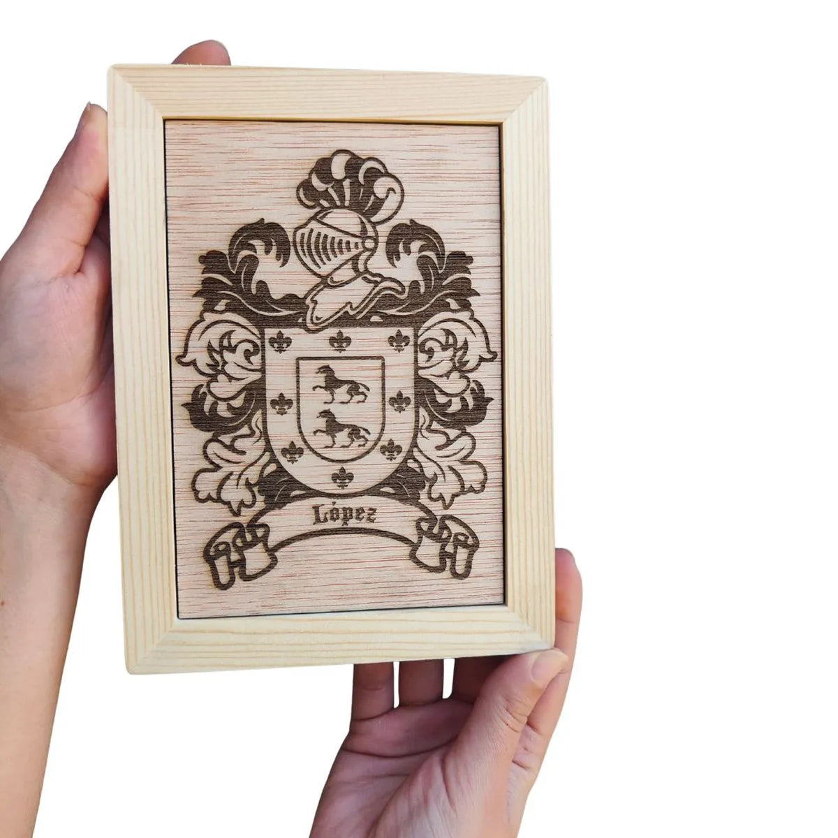 Cartel Heráldico Decorativo López