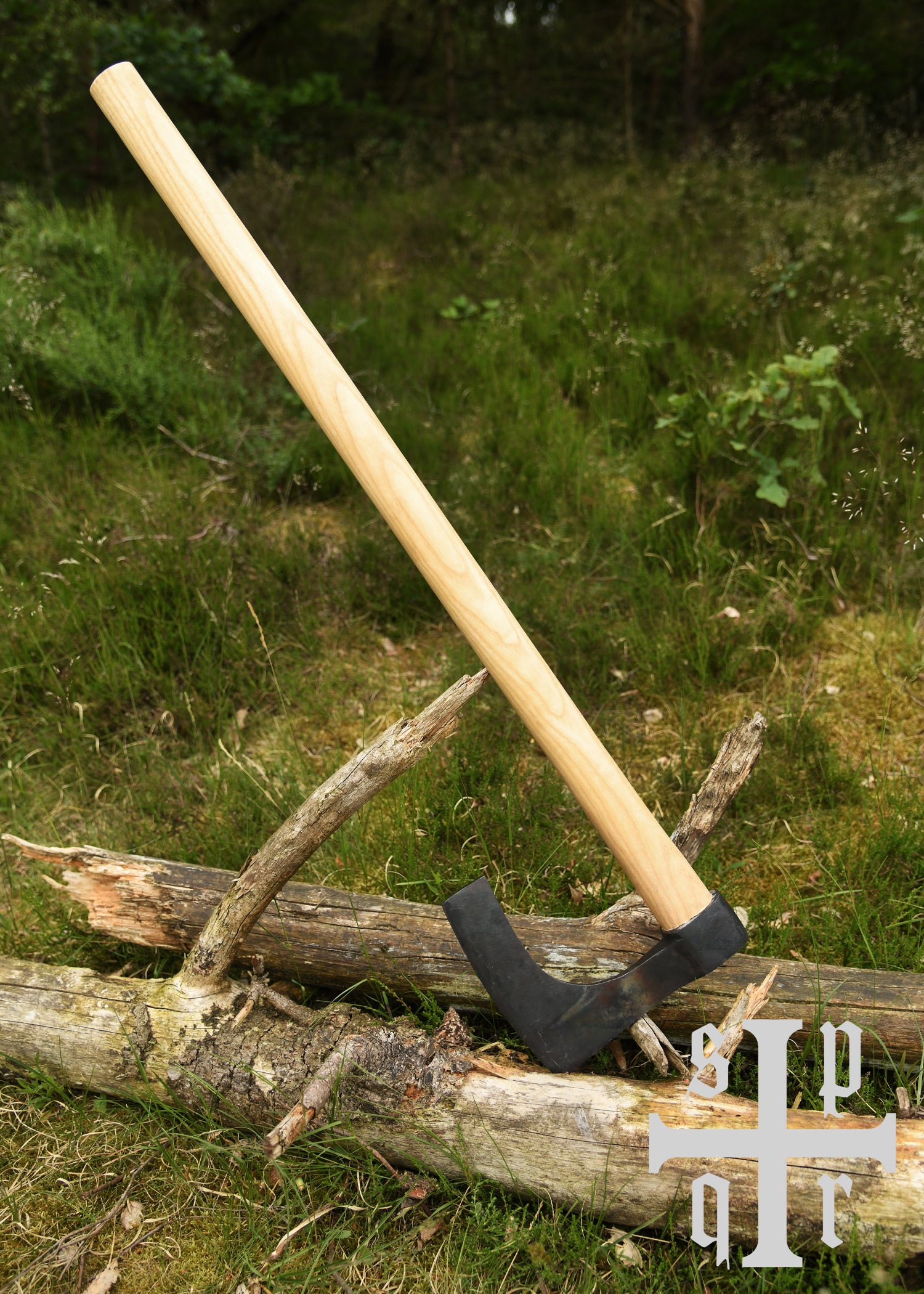 Imagen única de: Hacha Barbuda Vikinga, Forjada A Mano.