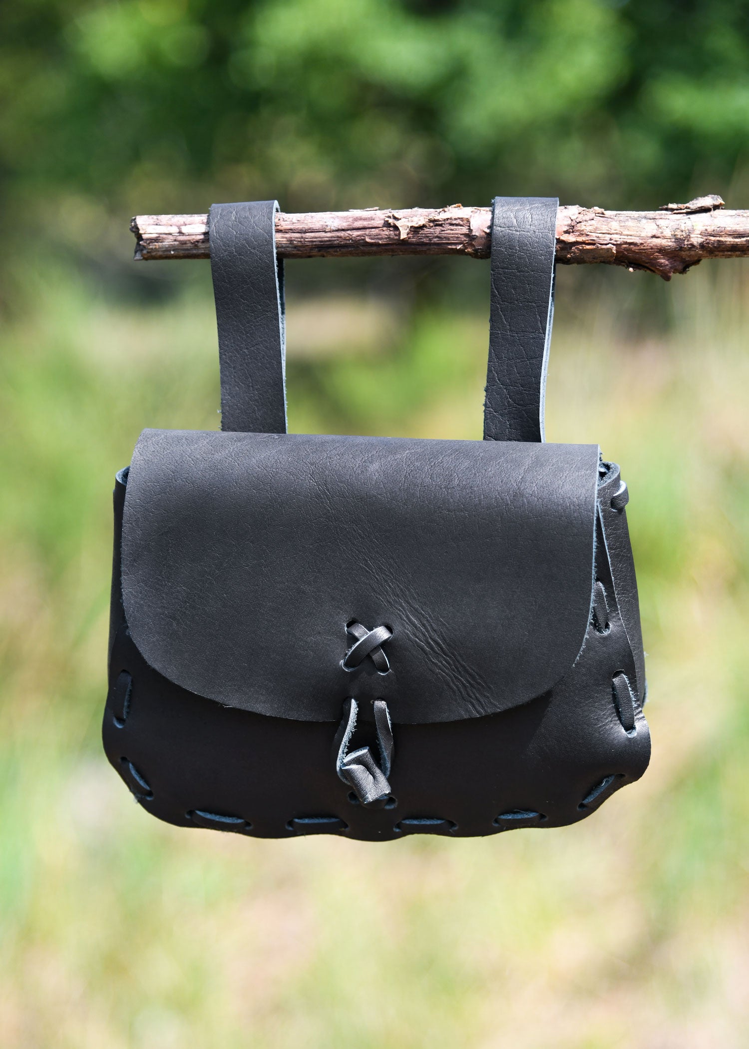 Imagen única de: Bolso Medieval De Cuero, Negro